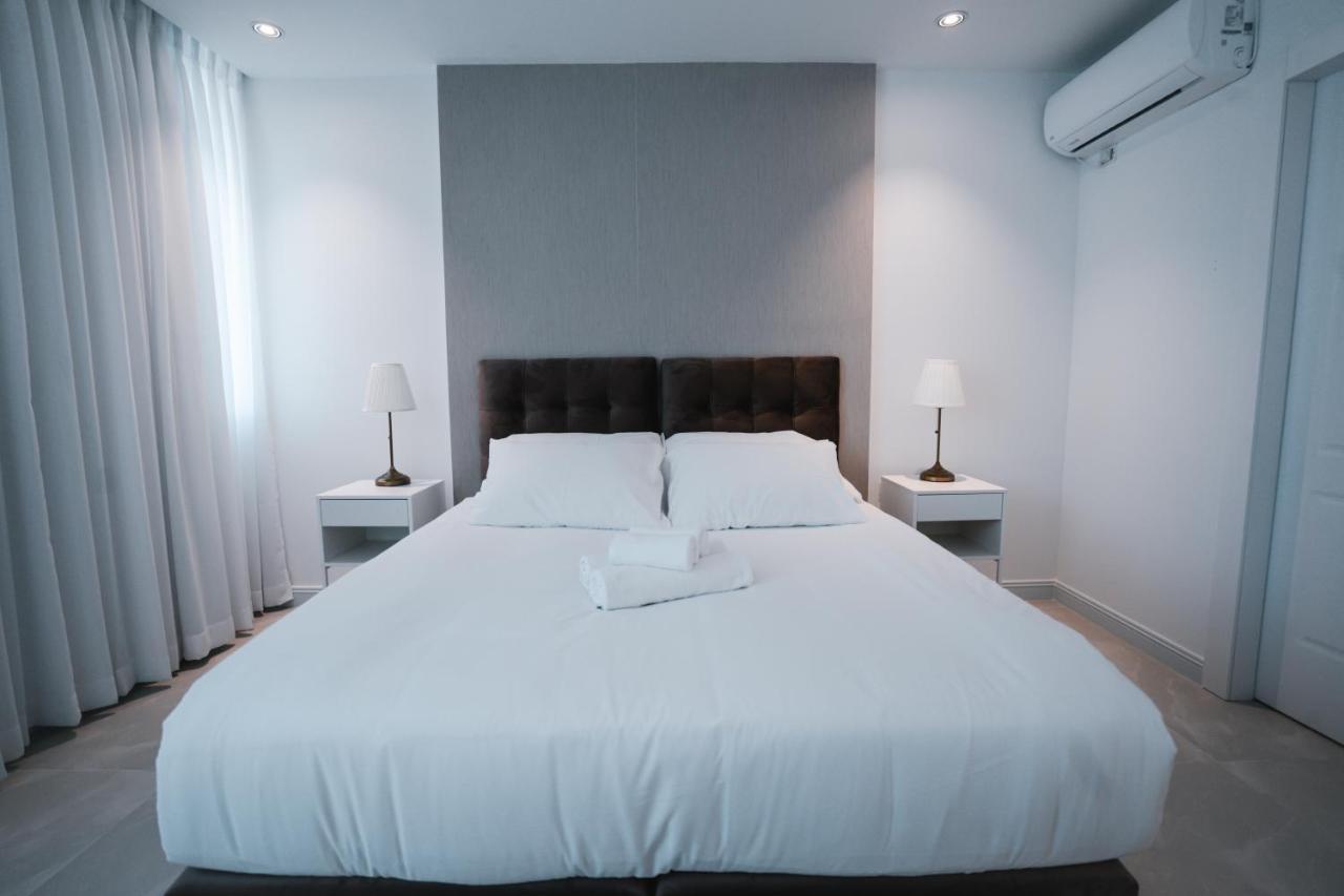 Unique Hotel Aszdod Zewnętrze zdjęcie